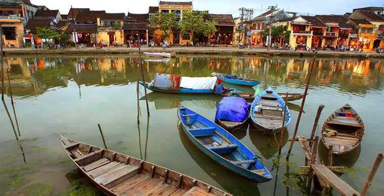 Travel guide in Hoi An, the ancient town and its surroundings 2019
