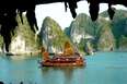 /advantages-disadvantages-visiting-halong-bay-december