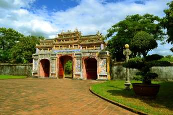10 things to do in Hue