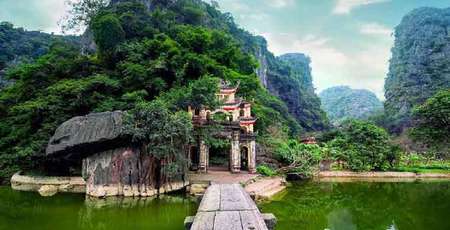 Hoa Lu Ancient Capital - Ninh Binh A to Z Travel Guide