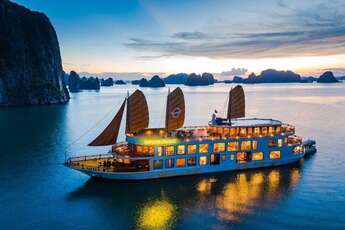 2 Days 1 Night Bai Tu Long Bay Cruise