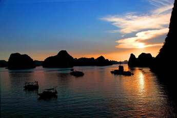 Weather and what to do in Halong Bay in February