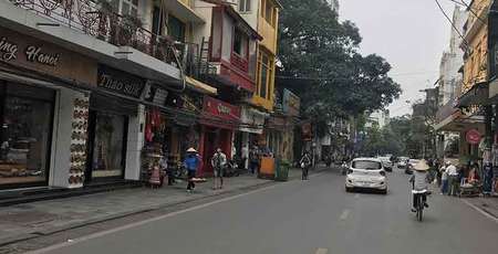 Top suggested must see places in the Hanoi old quarter