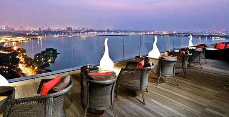 Best rooftop bars in Hanoi city