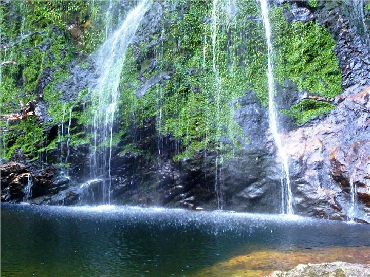 Explore the beauty of waterfalls in Sapa Vietnam 