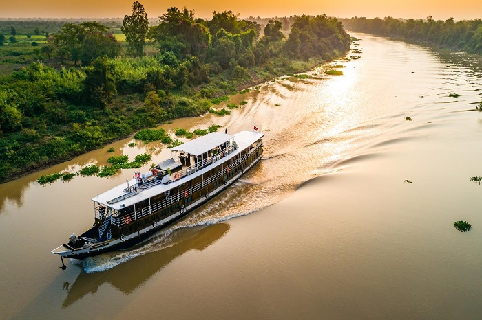 Best time to cruise the Mekong