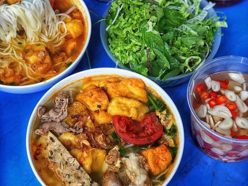 Traditional bun rieu cua: A Nostalgic Delight in the Heart of Hanoi