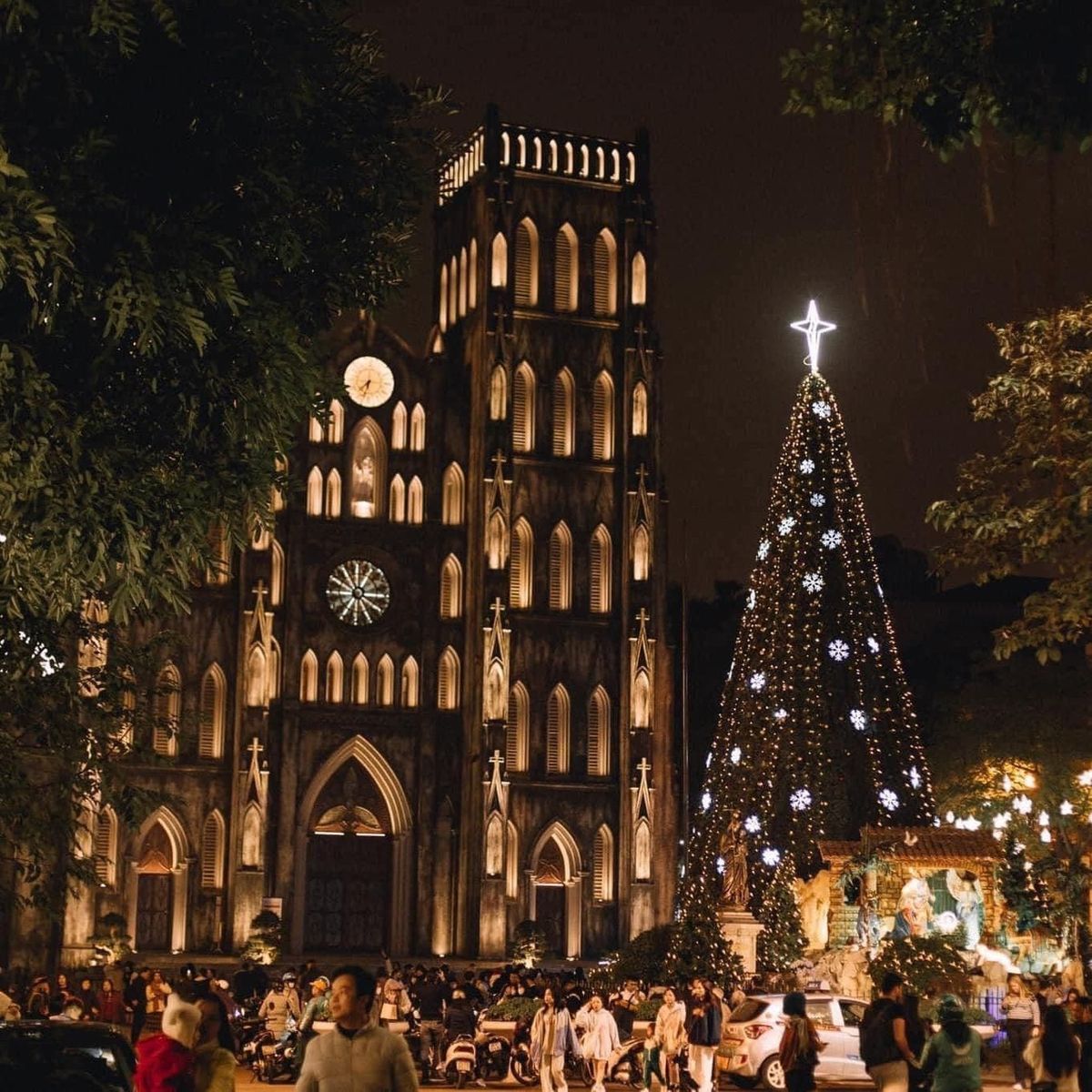 Christmas in Vietnam: Best Places, Traditions & Weather Guide