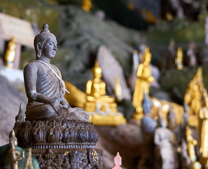 Pak Ou Caves: Sanctuary of thousands of Buddhist statues