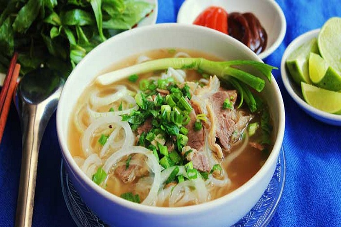 Where to go to eat Pho in Hanoi?