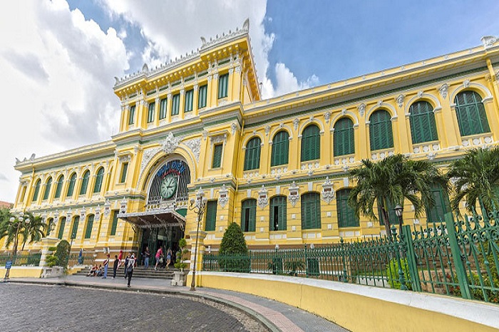 Saigon Central Post Office, the old face of Ho Chi Minh