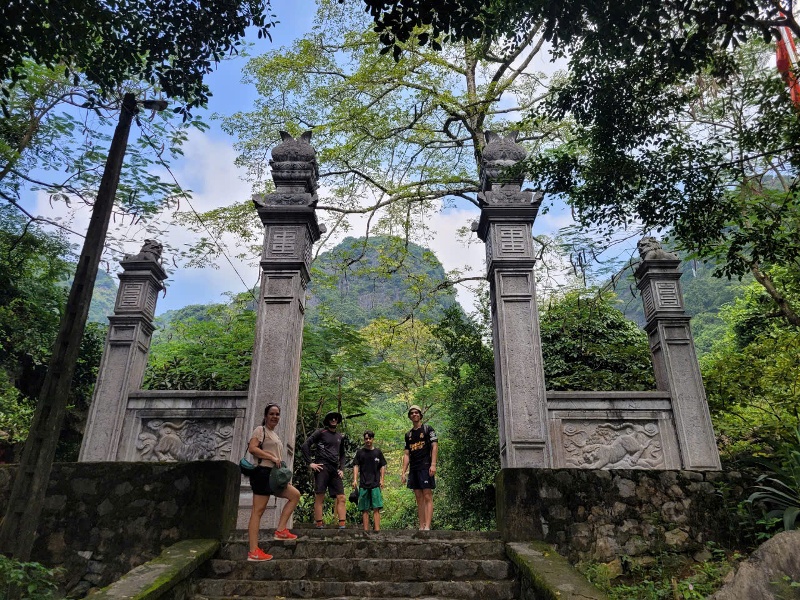 Discover Thung La Temple: A Peaceful Sanctuary in Ninh Binh