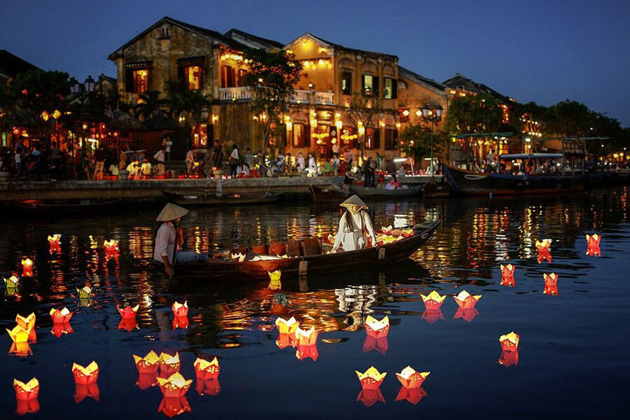 hoian lantern festival, traditional festivals in vietnam, vietnam festival