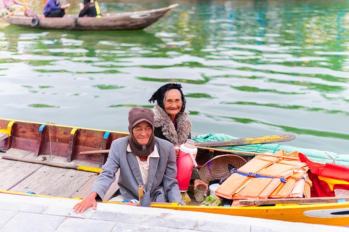 Vietnam travel for seniors, Hanoi, Halong, Hue, Hoian, Ho Chi MInh