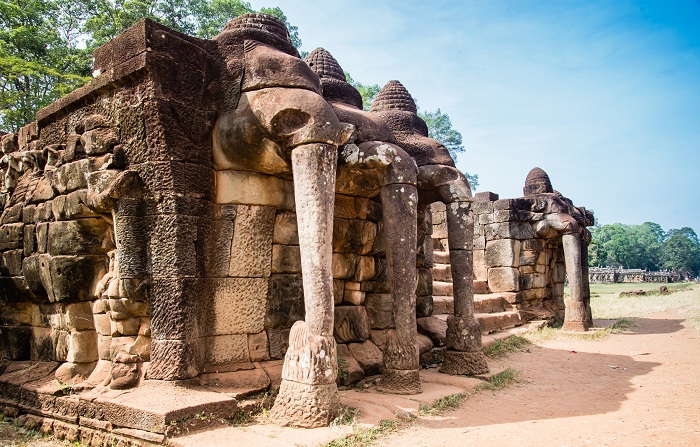 most beautiful temples Angkor, Angkor archaeological site, Angkor Wat, Angkor Thom, Ta Prohm, Roluos, Banteay Srei temple, Pre Rup, Unesco heritage