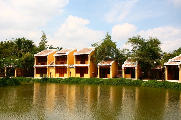 ao dai museum garden