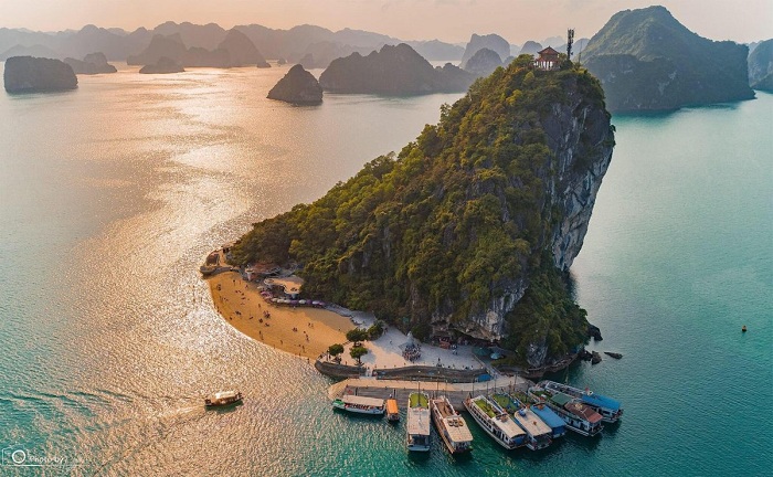 attractions halong bay top 15 halong bay must-sees halong bay tuan chau island