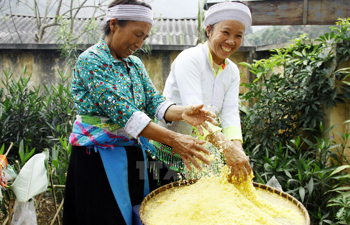 ba be lake vietnam traditional cooking