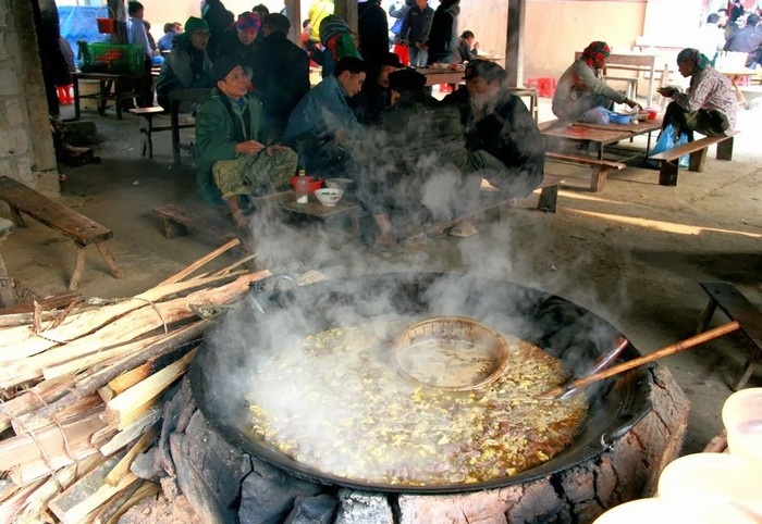 bac ha moutain market thang co soup