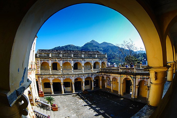 bac ha vietnam hoang a tuong residence