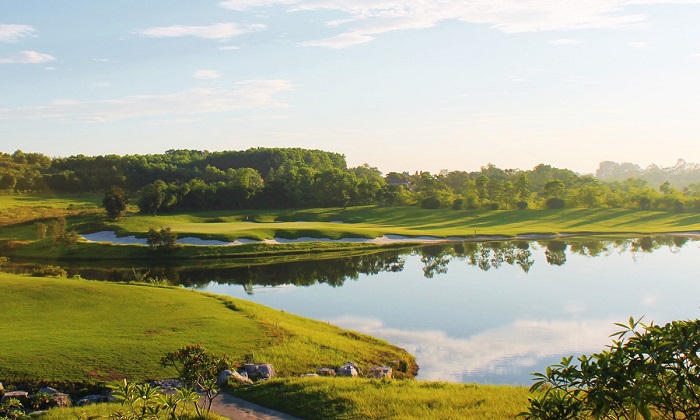 vietnam best golf courses, top 15 golf courses vietnam, vietnam golf courses, vietnam golf, sky lake resort golf club