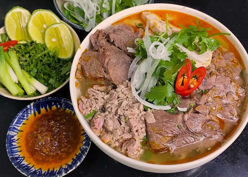 Bun Bo Hue es un plato imperdible cuando visites Hue
