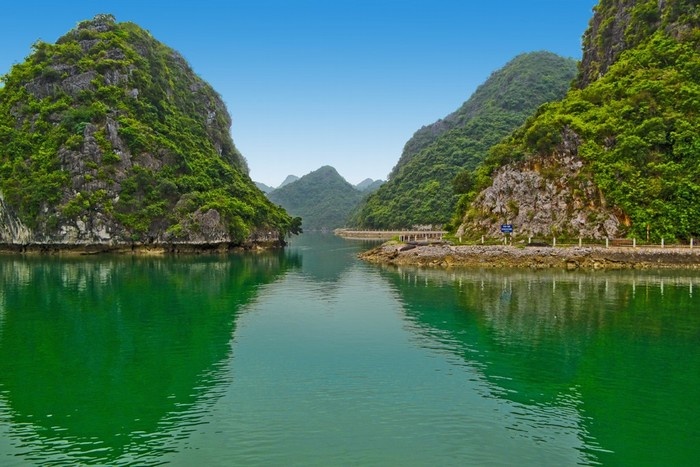 cat ba island Viet hai village