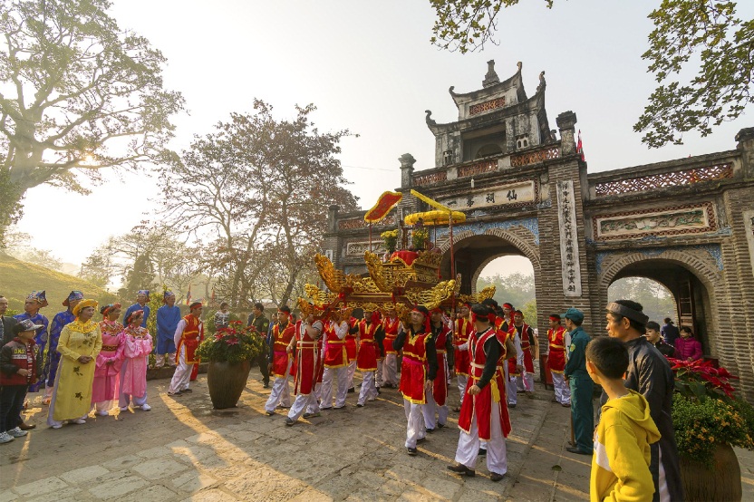 co loa citadel festival, traditional festivals in vietnam, vietnam festival