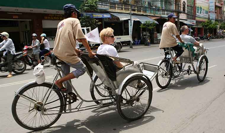 cyclo in hanoi city