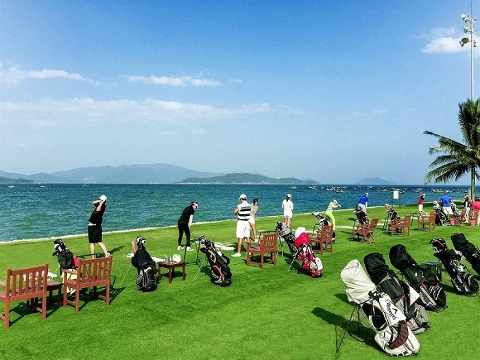 golf course Nha Trang, golf Vietnam, Diamond Bay Golf Nha Trang, experience golf by the sea