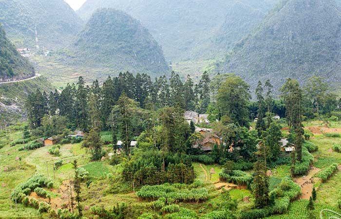 ha giang vuong family palace panorama