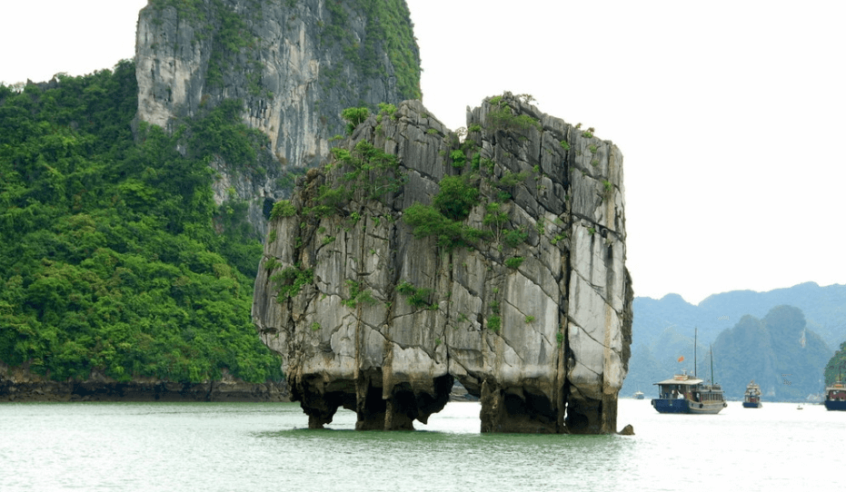 cruise 2 days 1 night halong bay boat trip halong bay incense burner rock unique rock form