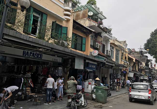 hang dao street in hanoi old quarter