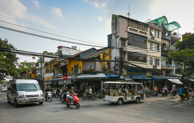 hanoi old quarter past and present hang bac 2