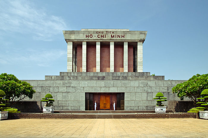 ho chi minh mausoleum