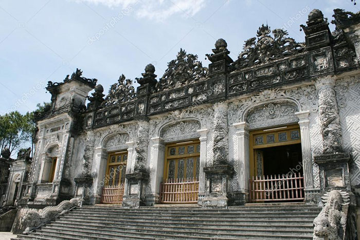 khai dinh tomb hue city the necropolis