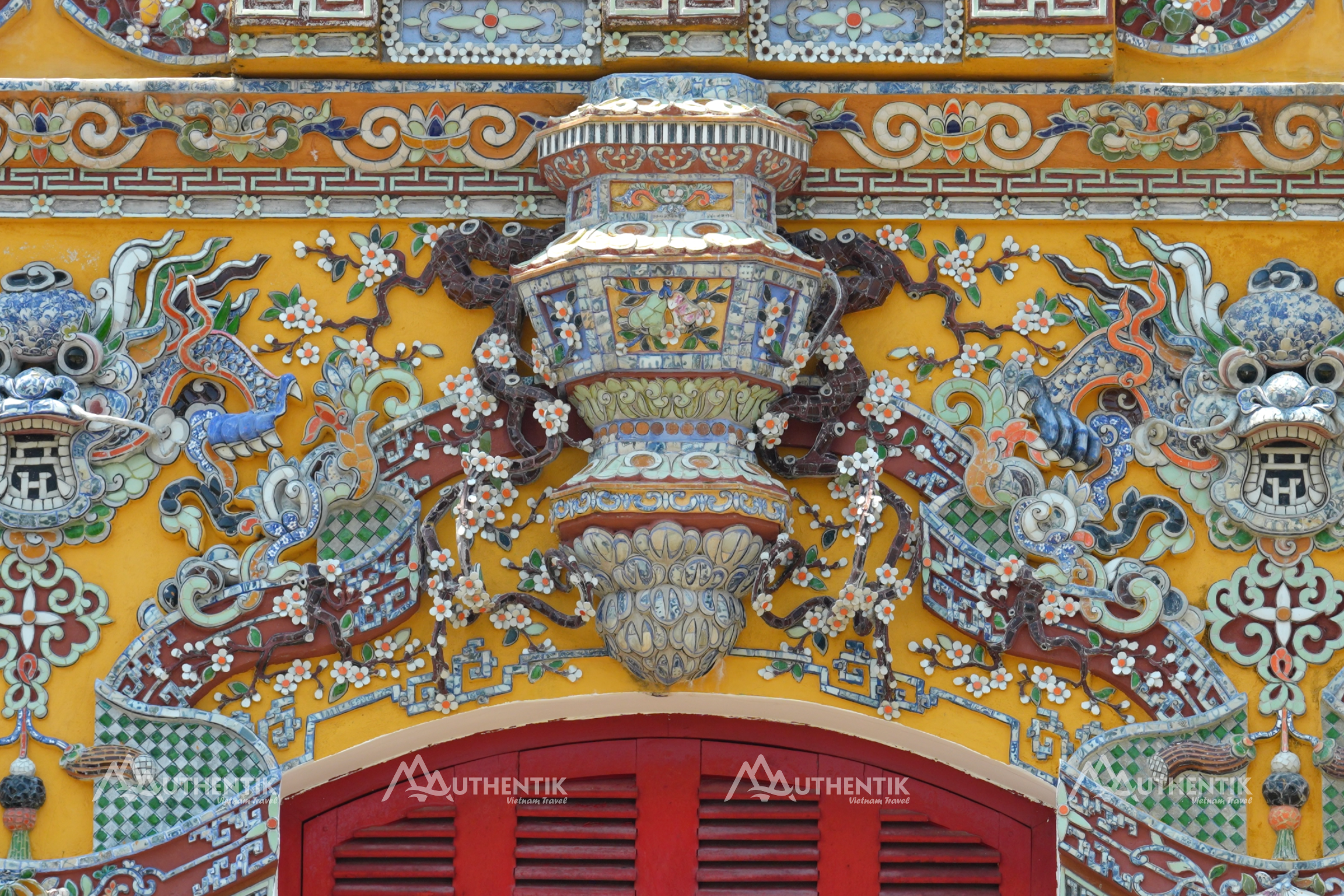 Kien Trung Palace architecture combining French influences with Vietnamese royal design in Hue Imperial City