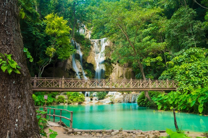 kuang si falls, visit Luang Prabang, Vanvisa at the falls, carpe diem restaurant