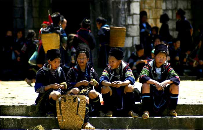 lao cai sapa bac ha market