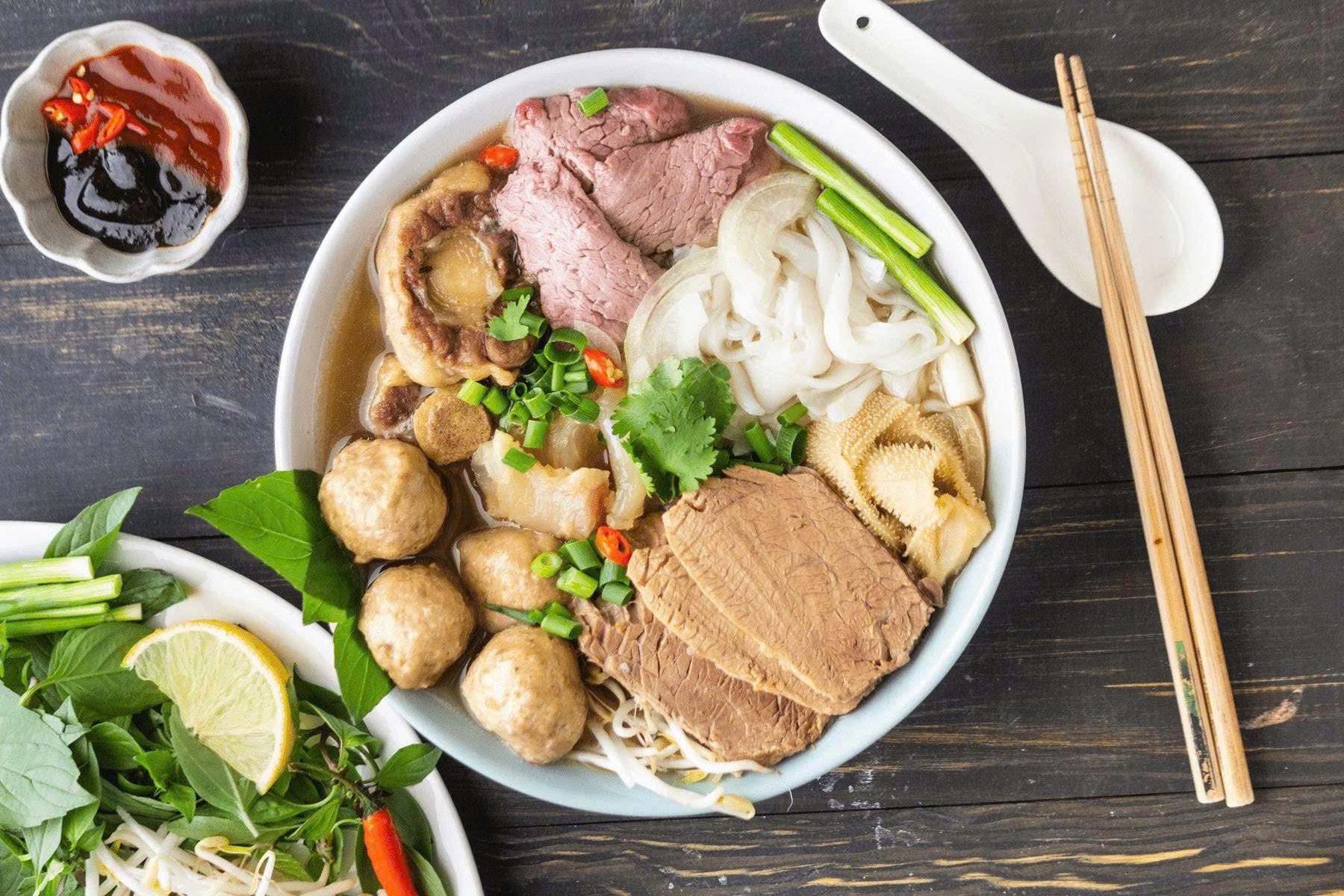 Phở - traditional dish in Vietnam