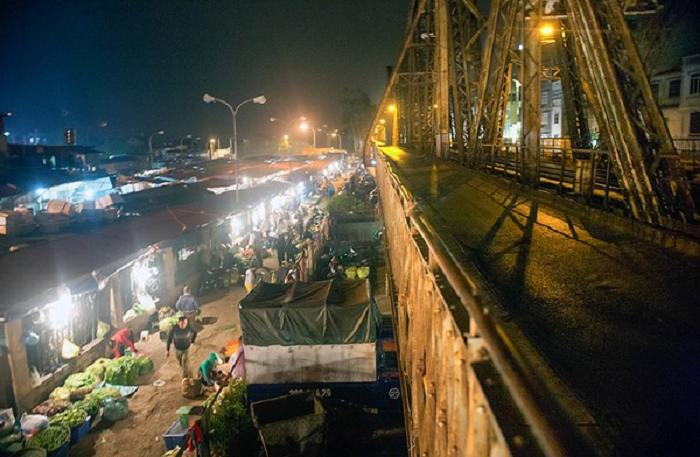 long bien market hanoi the view from the bridge