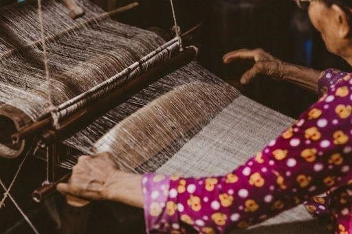 Ha Giang, Lung Tam linen weaving, Lung Tam brocade, Hmong brocade, steps to weave linen, stages to weave line