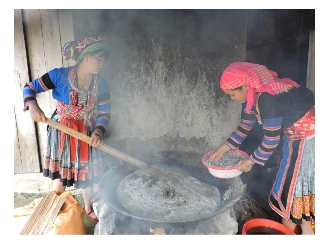 Ha Giang, Lung Tam linen weaving, Lung Tam brocade, Hmong brocade, steps to weave linen, stages to weave line