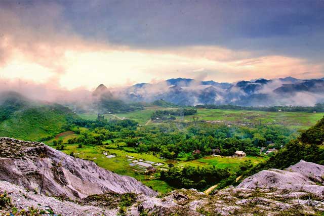 mai chau hoa binh thung khe pass