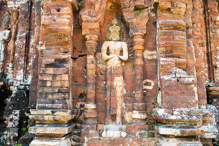 my son sanctuary hoi an statue