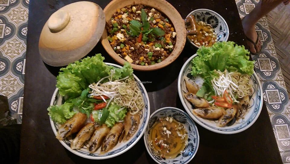 must-see dishes, Ninh Binh, Hoa Lu, Tam Coc, Trang An, cuisine, Vietnam, restaurants, specialty, travel, best restaurant