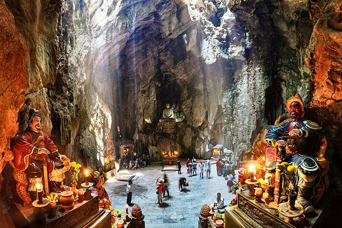 ngu hanh son marble mountains huyen khong pagoda