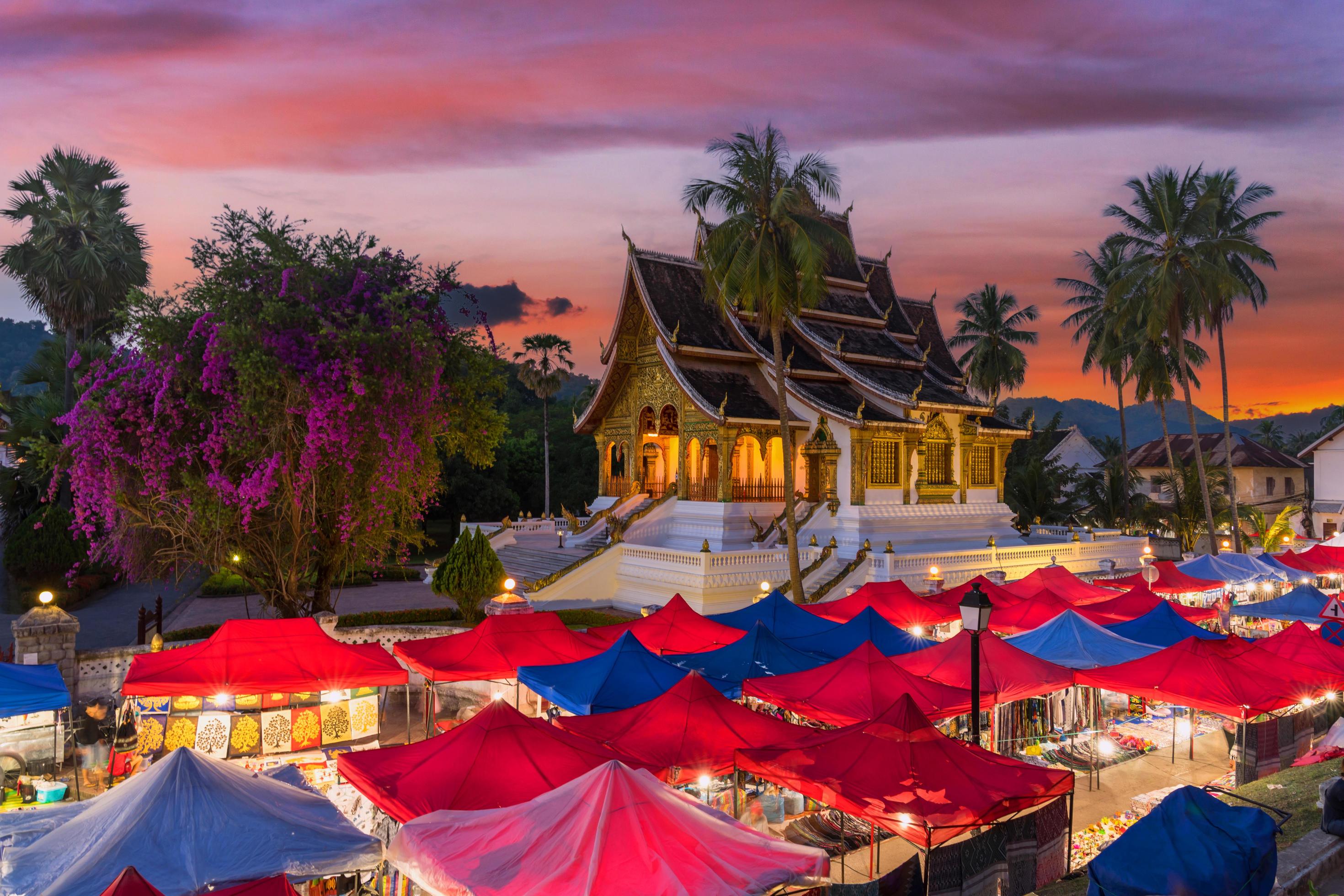 Laos, travel, land of a million elephants, nightlife, temples, Buddhism, Luang Prabang