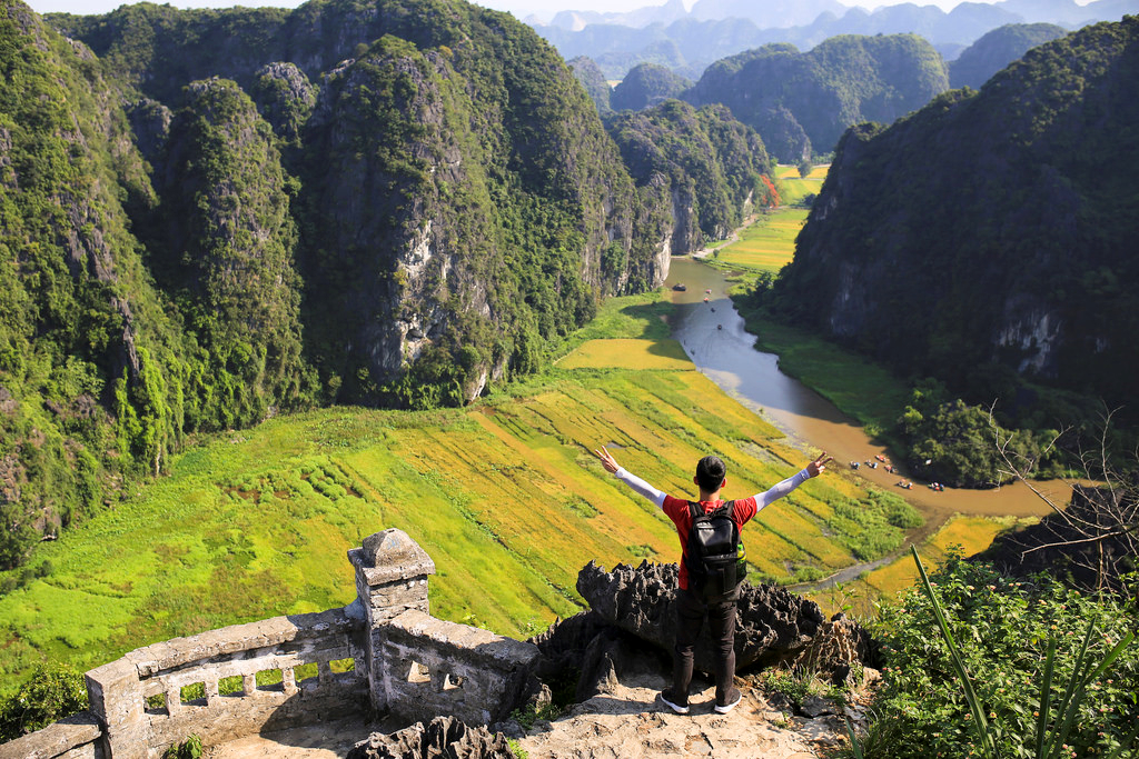 Mua Cave, ninh binh vietnam, what to do in ninh binh, things to do in ninh binh, atrractions in ninh binh