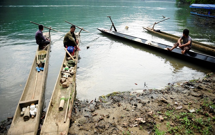 pac ngoi village ba be lake fishermen